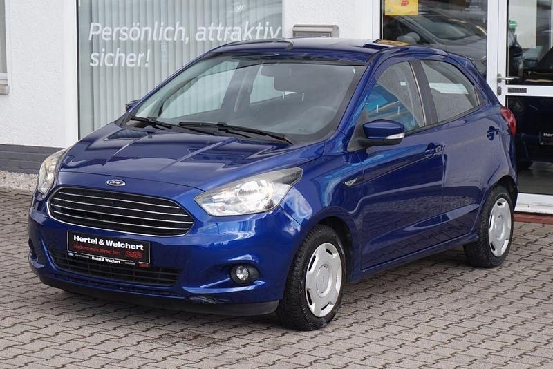 Gebraucht Ford Ka Plus Cool & Sound Edition 86 PS (63 kW) 2017 Blau Kleinwagen