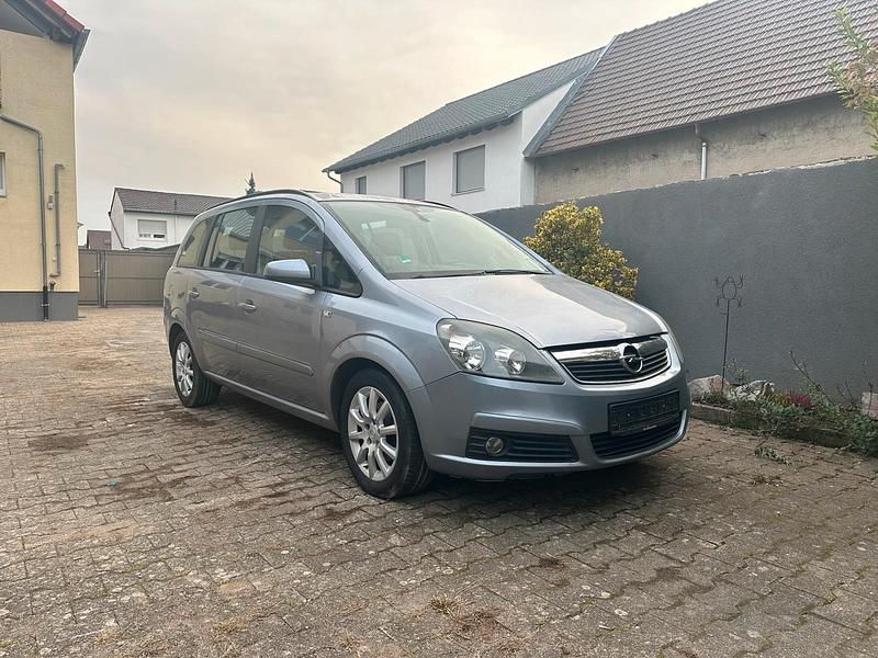 Gebraucht 2007 Opel Zafira Van / Kleinbus | 1.390 € (Superpreis) - Bild 1/4