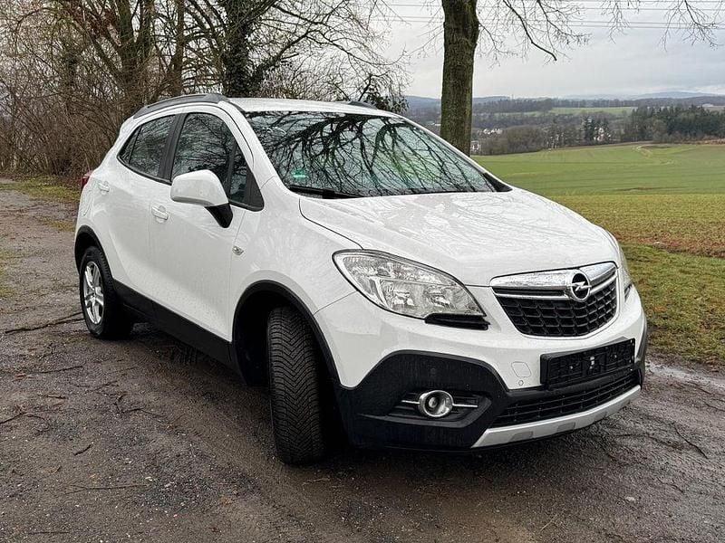 Weiß Gebraucht 2013 Opel Mokka Edition SUV | 6.899 € (Guter Preis) - Bild 1/4