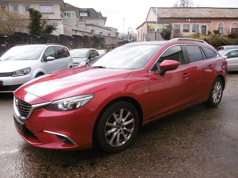 Gebraucht Mazda 6 150 PS (110 kW) 2016 Rot Kombi
