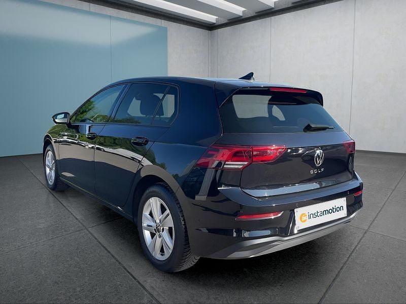 Gebraucht VW Golf VIII 131 PS (96 kW) 2020 Schwarz Kleinwagen