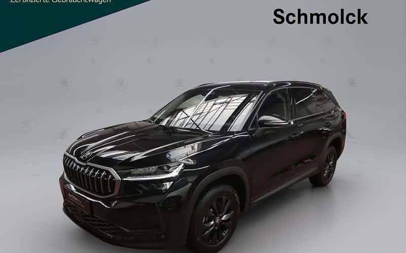 Weiß Gebraucht 2024 Skoda Kodiaq Selection SUV | 43.890 € (Fairer Preis) - Bild 1/4