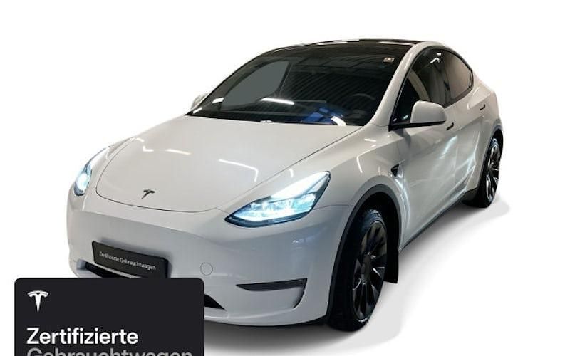 Gebraucht Tesla Model Y 273 kW (372 PS) 2023 Weiß SUV