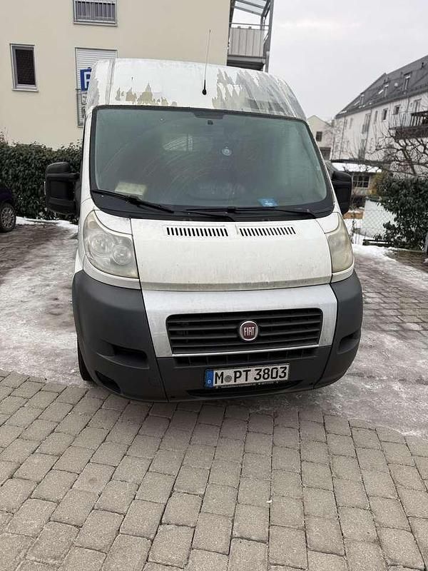 Weiß Gebraucht 2012 Fiat Ducato Van | 8.700 € (Teuer) - Bild 1/4