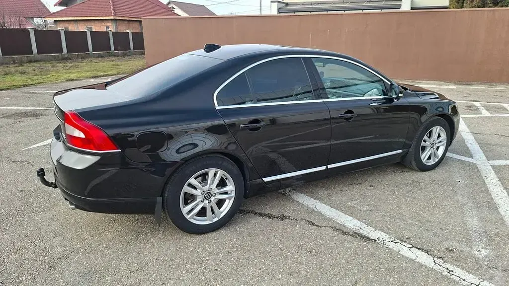 Gebraucht Volvo S80 Pro 215 PS (158 kW) 2012 Schwarz Limousine