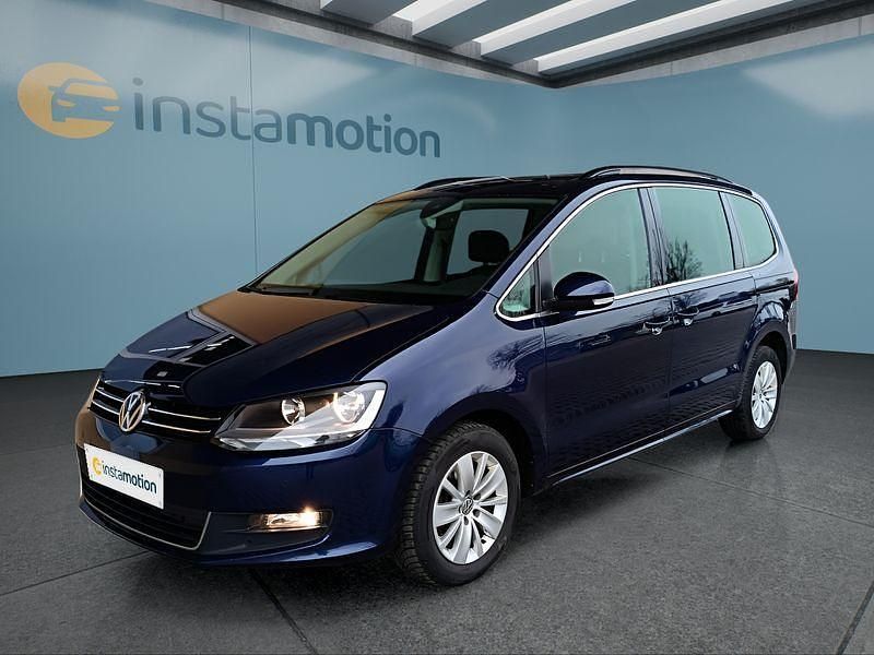 Gebraucht VW Sharan 150 PS (110 kW) 2022 Blau Van / Kleinbus