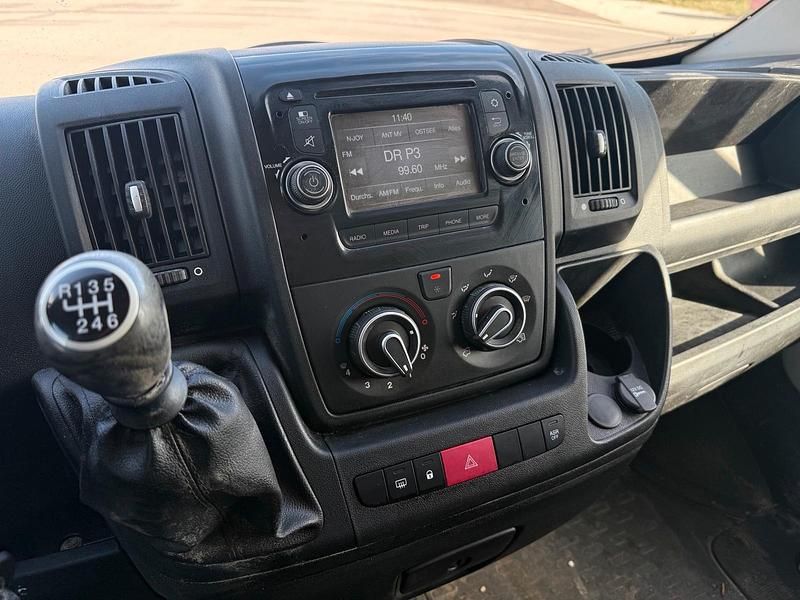 Gebraucht Citroën Jumper 131 PS (96 kW) 2015 Weiß Van / Kleinbus