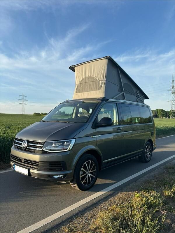 Grau Gebraucht 2016 VW T6 California Van | 50.500 € - Bild 1/4