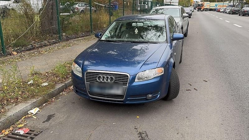 Blau Gebraucht 2006 Audi A4 Limousine | 3.000 € (Superpreis) - Bild 1/4