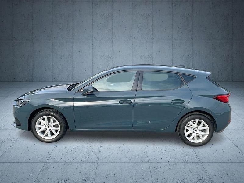 Gebraucht Seat Leon 150 PS (110 kW) 2026 Fjordblau Limousine