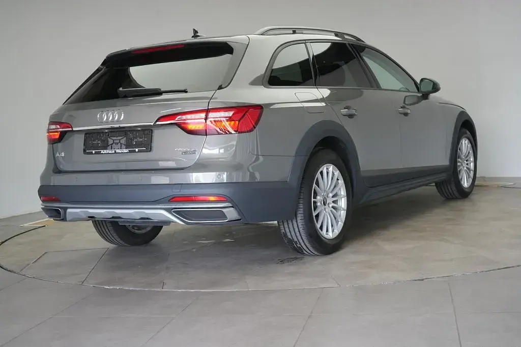 Gebraucht Audi A4 Allroad 204 PS (150 kW) 2023 Grau Kombi