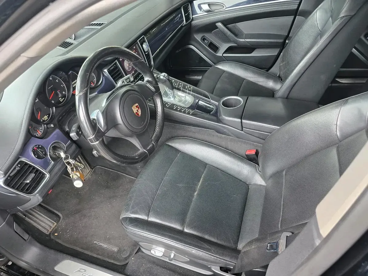 Gebraucht Porsche Panamera 4 Chrono 300 PS (220 kW) 2010 Schwarz Kleinwagen