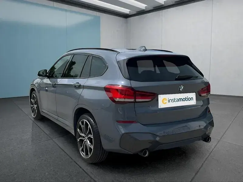 Gebraucht BMW X1 M Sport 231 PS (169 kW) 2021 Grau SUV
