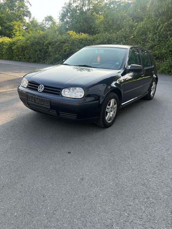 Schwarz Gebraucht 2001 VW Golf IV Limousine | 1.899 € (Fairer Preis) - Bild 1/4