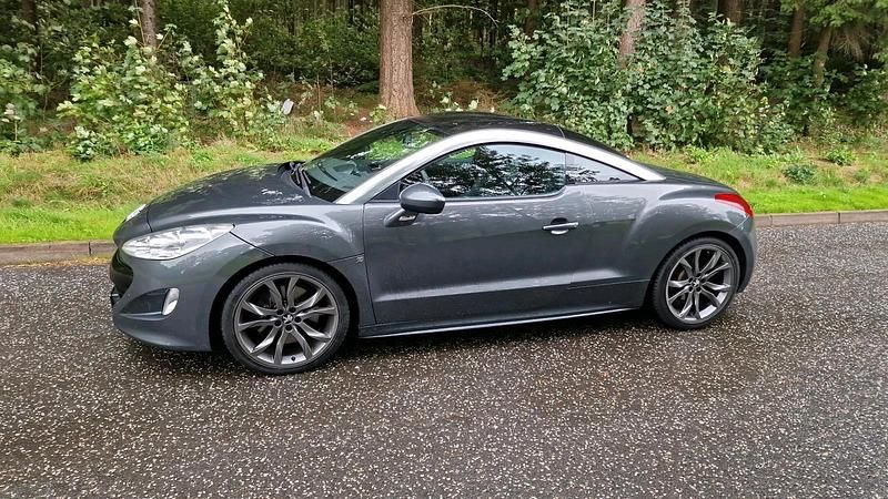 Grau Gebraucht 2010 Peugeot RCZ Coupé | 9.500 € (Fairer Preis) - Bild 1/4