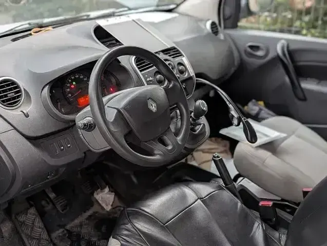 Używany Renault Kangoo 95 KM (69 kW) 2020 Biały Minivan