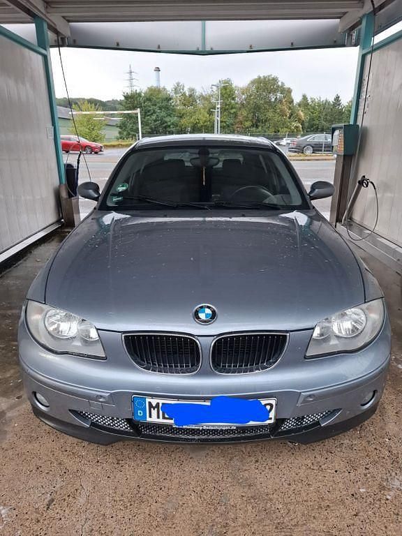 Grau Gebraucht 2006 BMW 116 Kleinwagen | 3.000 € (Fairer Preis) - Bild 1/4