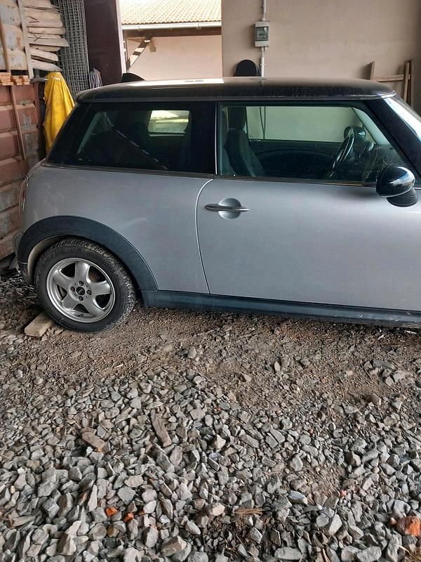 Gebraucht Mini Cooper 120 PS (88 kW) 2007 Silber Kleinwagen