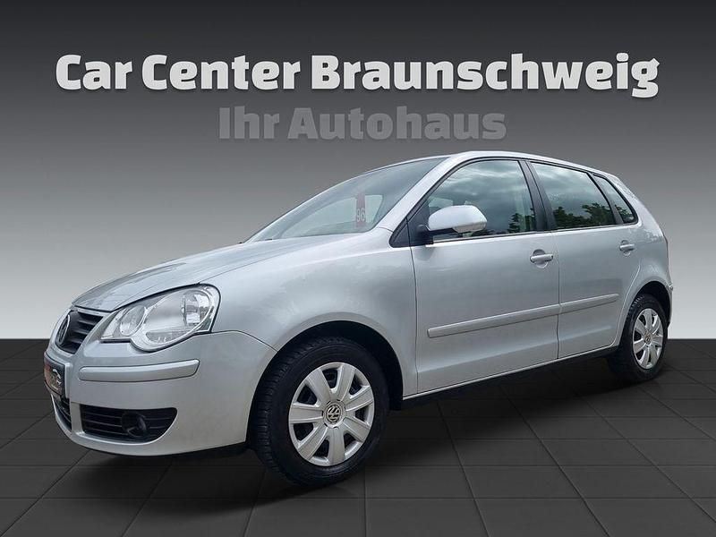Gebraucht VW Polo Comfortline 80 PS (58 kW) 2009 Silber Limousine