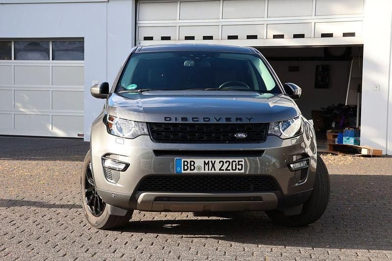 Grau Gebraucht 2018 Land Rover Discovery Sport SUV | 18.000 € (Guter Preis) - Bild 1/4