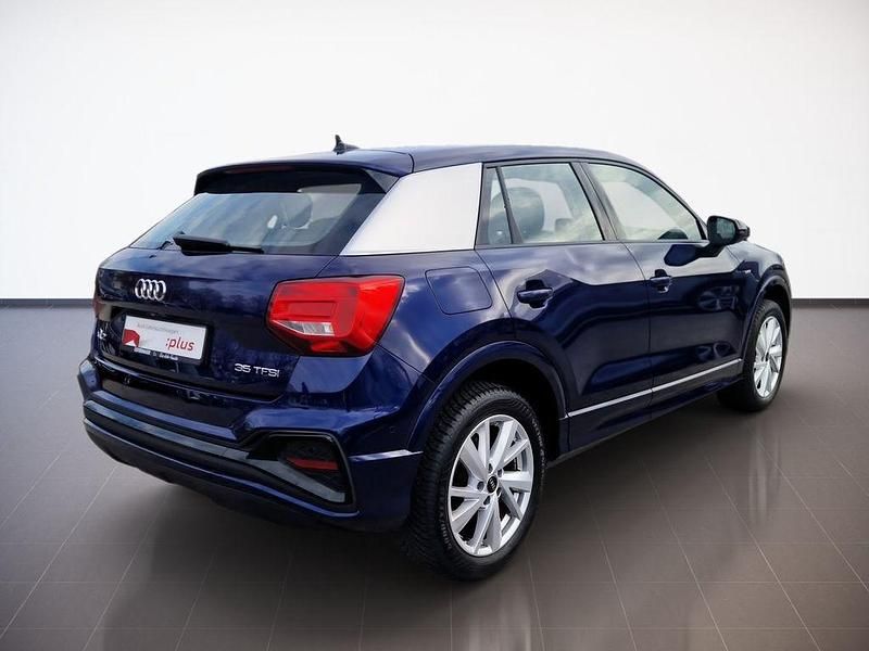 Gebraucht Audi Q2 S-Line 150 PS (110 kW) 2025 Navarrablau SUV