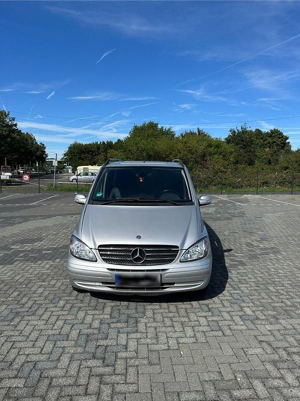 Gebraucht Mercedes Viano 150 PS (110 kW) 2007 Silber Van / Kleinbus