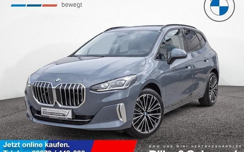 Grau Gebraucht 2024 BMW 218 Luxury Line Kombi | 29.900 € (Fairer Preis) - Bild 1/4