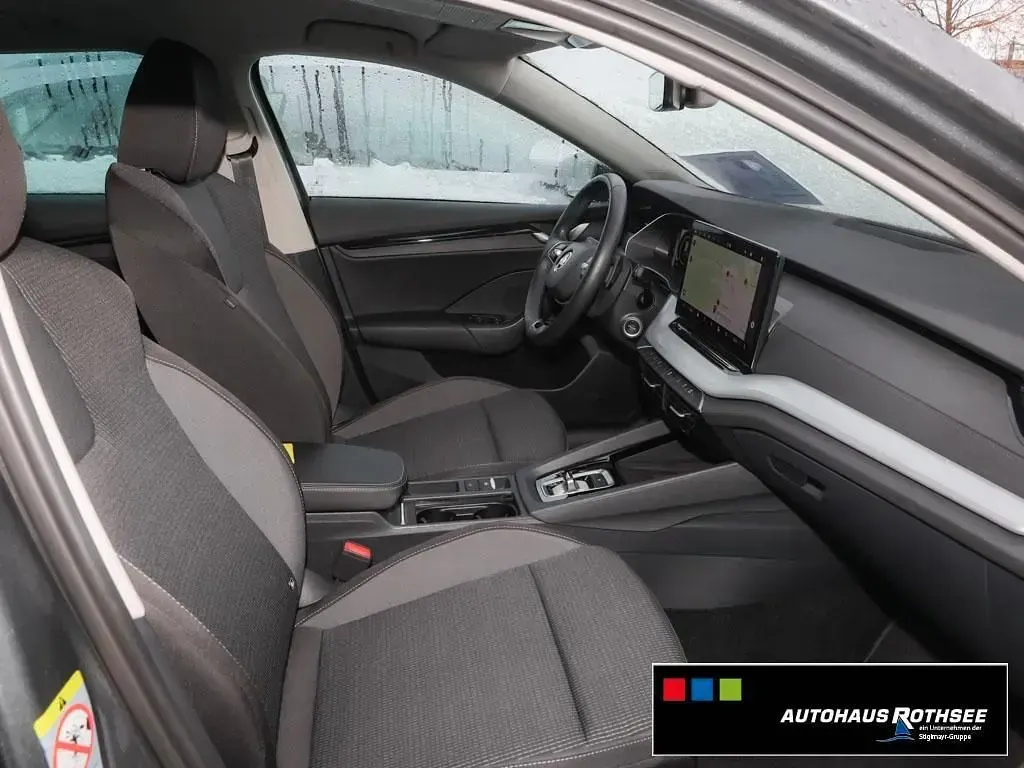 Gebraucht Skoda Octavia Selection 150 PS (110 kW) 2024 Graphitegrau metallic Kombi