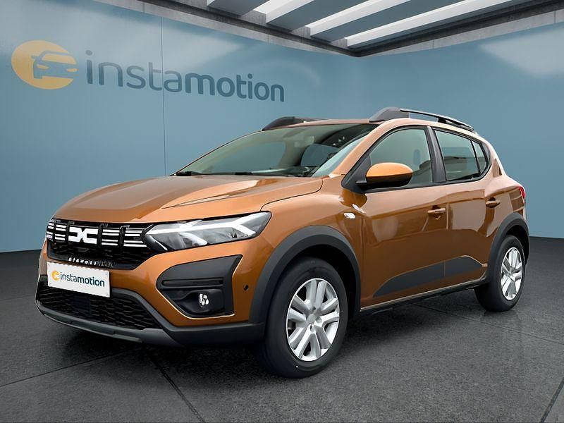 Orange Gebraucht 2023 Dacia Sandero Stepway Kleinwagen | 16.999 € (Fairer Preis) - Bild 1/4