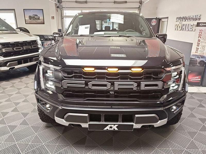 Neu Ford F-150 Raptor 455 PS (334 kW) 2026 Schwarz Pickup