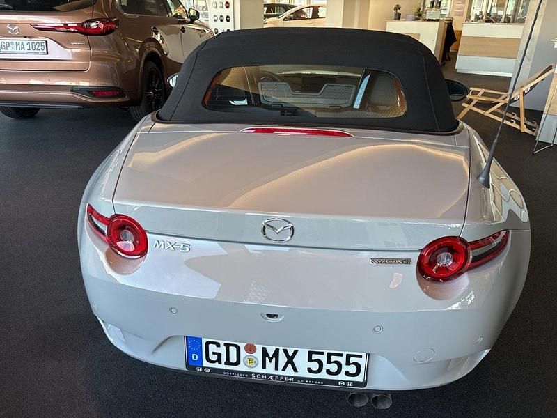 Gebraucht Mazda MX5 Exclusive-Line 132 PS (97 kW) 2025 Cabrio