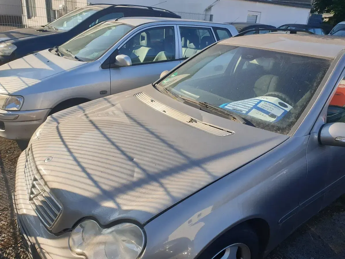 Gebraucht Mercedes C180 143 PS (105 kW) 2006 Grau Kombi