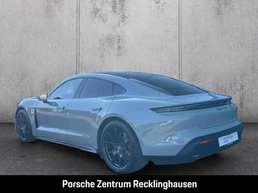 Gebraucht Porsche Taycan GTS 514 kW (700 PS) 2025 Gruen Limousine