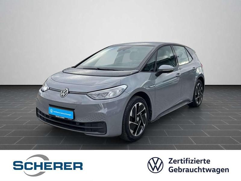 Grau Gebraucht 2022 VW ID.3 Pro Performance Kleinwagen | 21.400 € (Guter Preis) - Bild 1/3