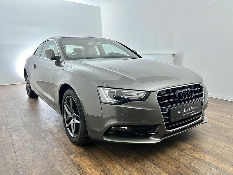 Second-hand Audi A5 Ambiente 177 CP (130 kW) 2014 Maro Coupe