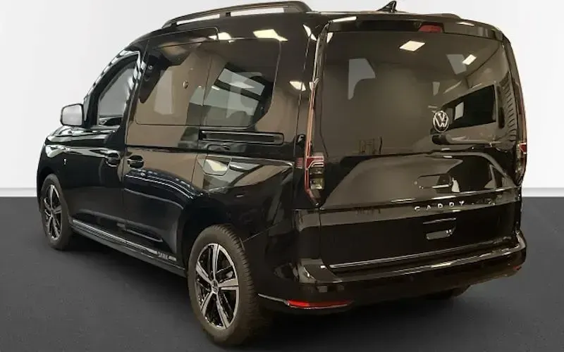 Gebraucht VW Caddy Dark Label 116 PS (85 kW) 2026 Schwarz Van / Kleinbus