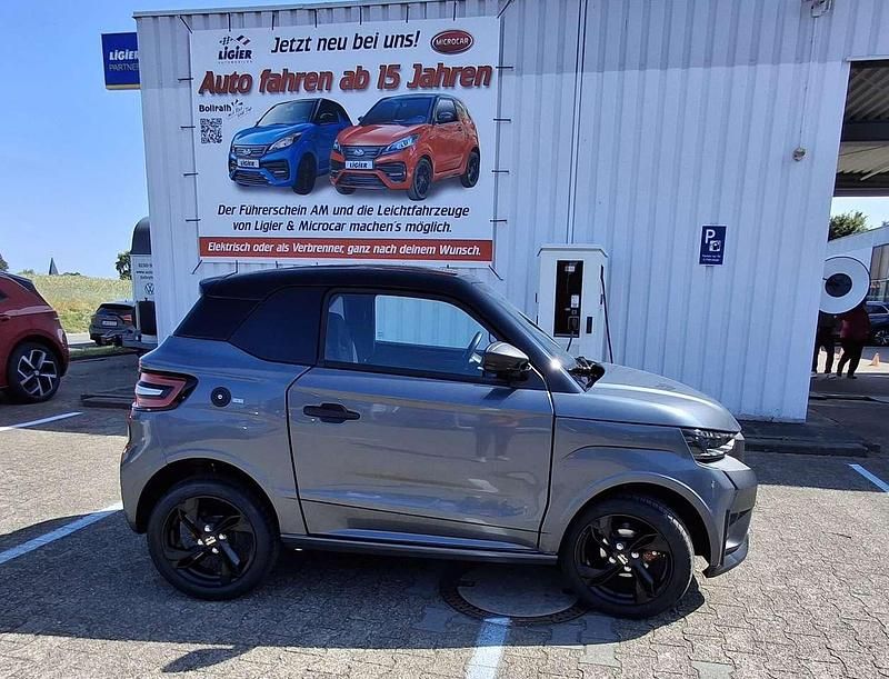 Neu Ligier JS50 2026 Graphit grau Kleinwagen