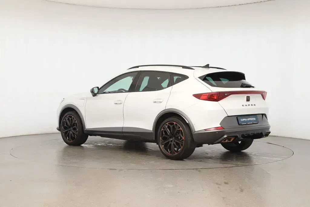 Używany Cupra Formentor VZ 245 KM (180 kW) 2023 Biały SUV