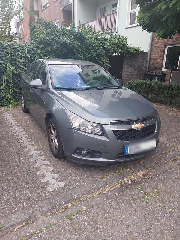 Gebraucht 2011 Chevrolet Cruze LT Limousine | 3.000 € (Superpreis) - Bild 1/4
