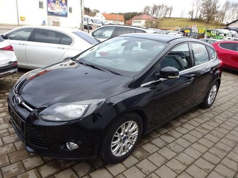 Gebraucht Ford Focus Titanium 116 PS (85 kW) 2011 Schwarz Limousine