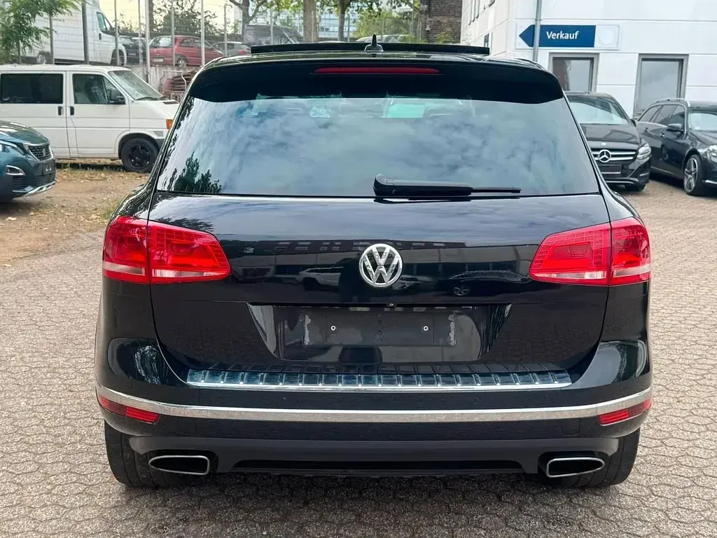 Gebraucht VW Touareg Terrain Tech 262 PS (192 kW) 2015 Schwarz SUV