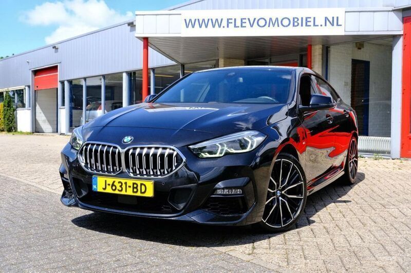 Schwarz Gebraucht 2020 BMW 218 M Sport Coupé | 18.450 € (Guter Preis) - Bild 1/4