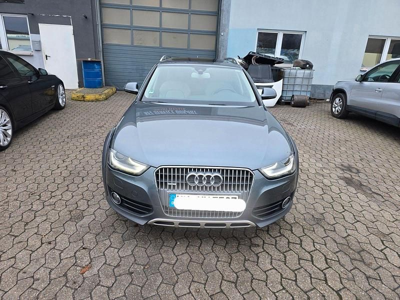 Gebraucht Audi A4 Allroad Ambiente 245 PS (180 kW) 2014 Grau Kombi