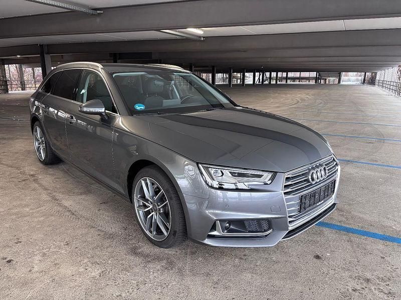 Gebraucht Audi A4 Ambiente 190 PS (139 kW) 2019 Grau Kombi