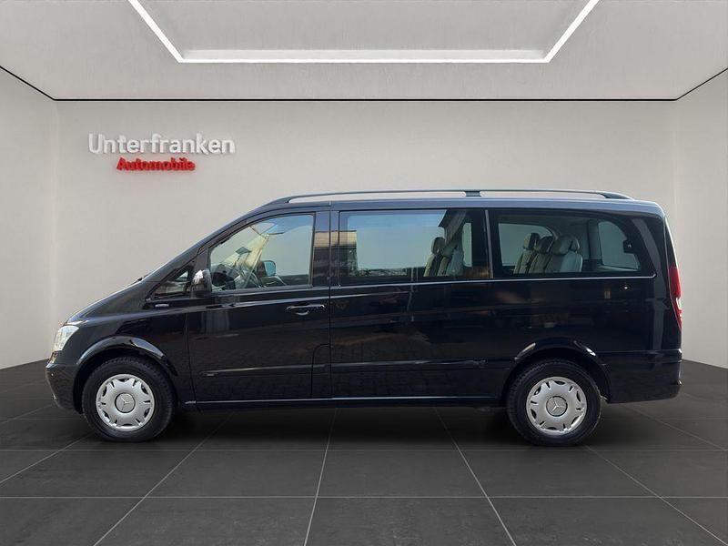 Gebraucht Mercedes Viano 163 PS (119 kW) 2013 Schwarz Van / Kleinbus