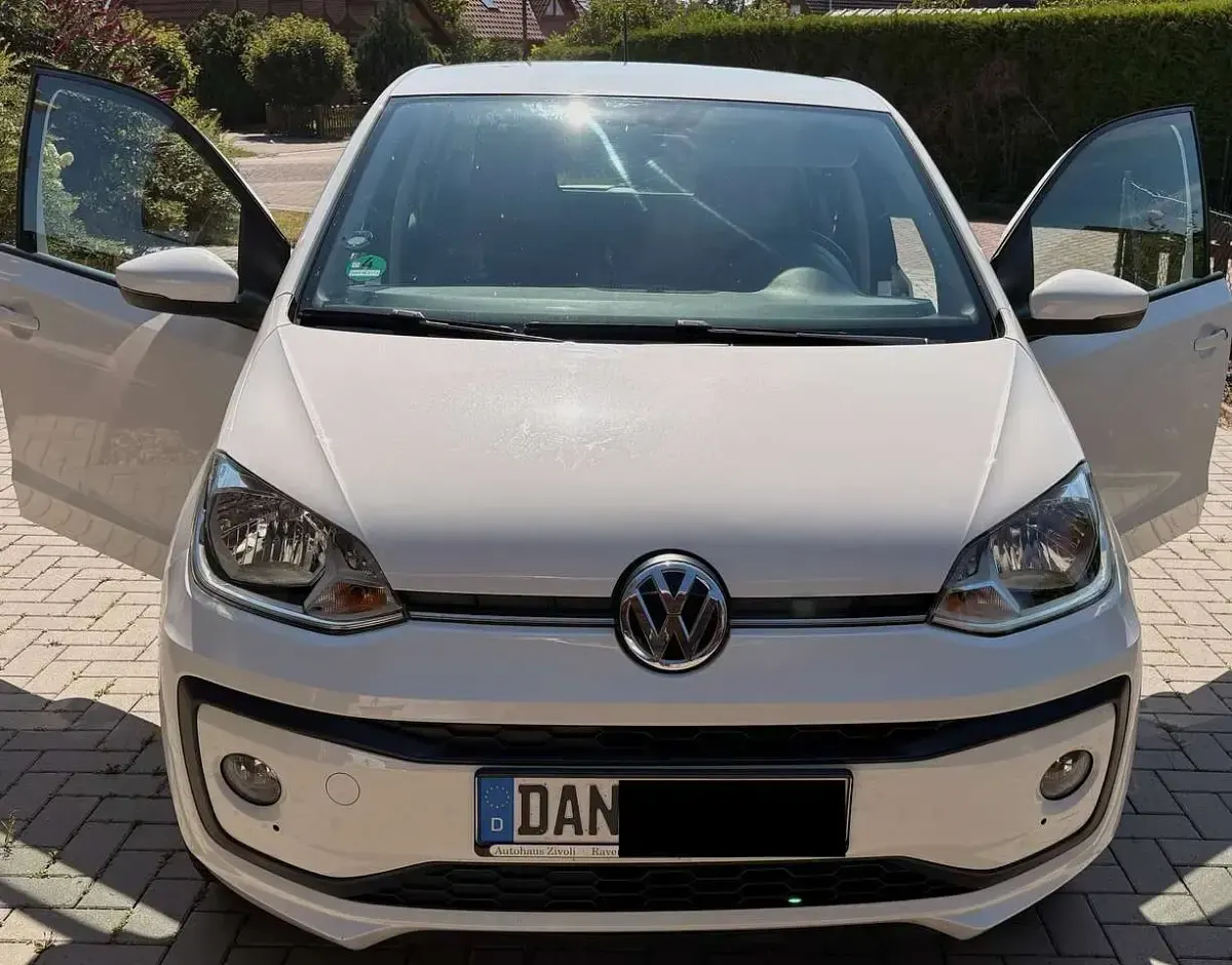 Gebraucht VW up! Move 75 PS (55 kW) 2018 Weiß Kleinwagen