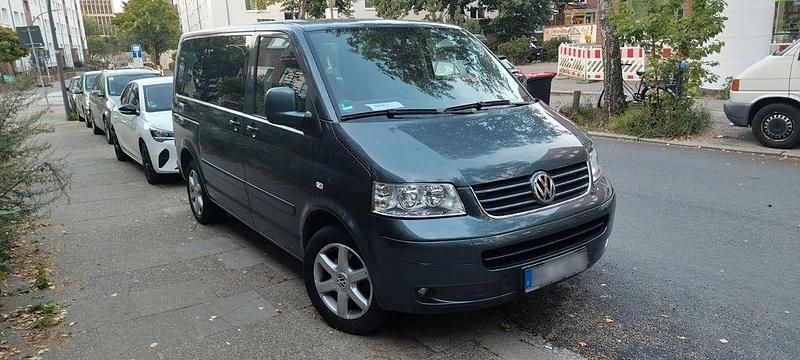 Andere farben Gebraucht 2007 VW T5 Van | 8.900 € (Etwas zu teuer) - Bild 1/4