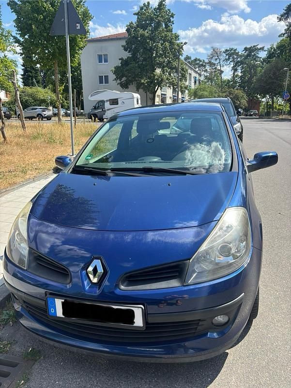 Blau Gebraucht 2006 Renault Clio II Limousine | 850 € (Superpreis) - Bild 1/4