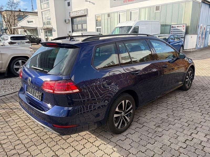 Gebraucht VW Golf VII United 116 PS (85 kW) 2020 Blau Kombi