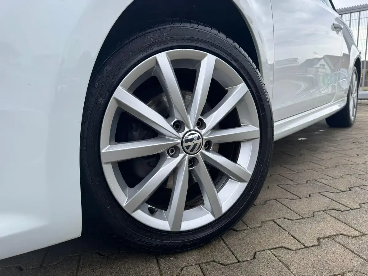 Gebraucht VW Golf Cabriolet LOUNGE 110 PS (80 kW) 2016 Weiß Cabrio